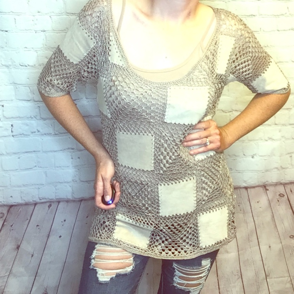 Yest knit top with soft Spaghetti Cami tun…